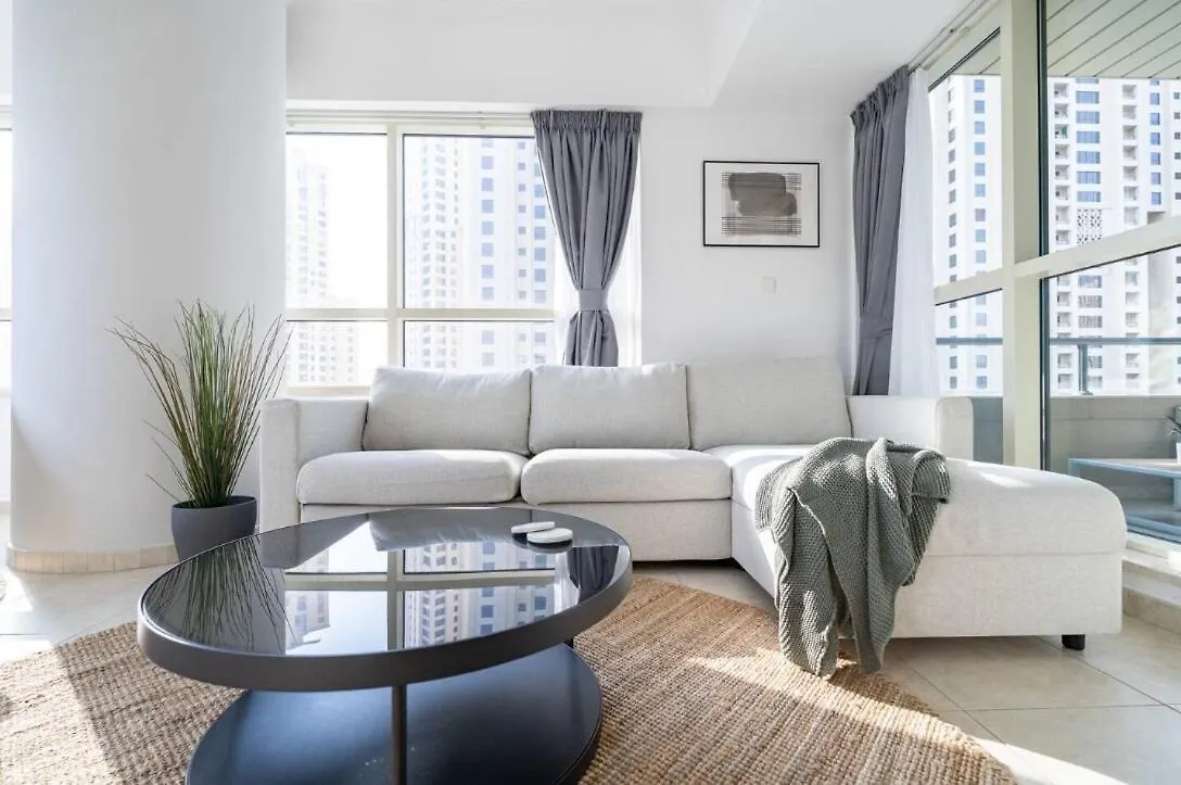 Mesmerizing 2Br Apartment In Dubai Marina - Sleeps 6