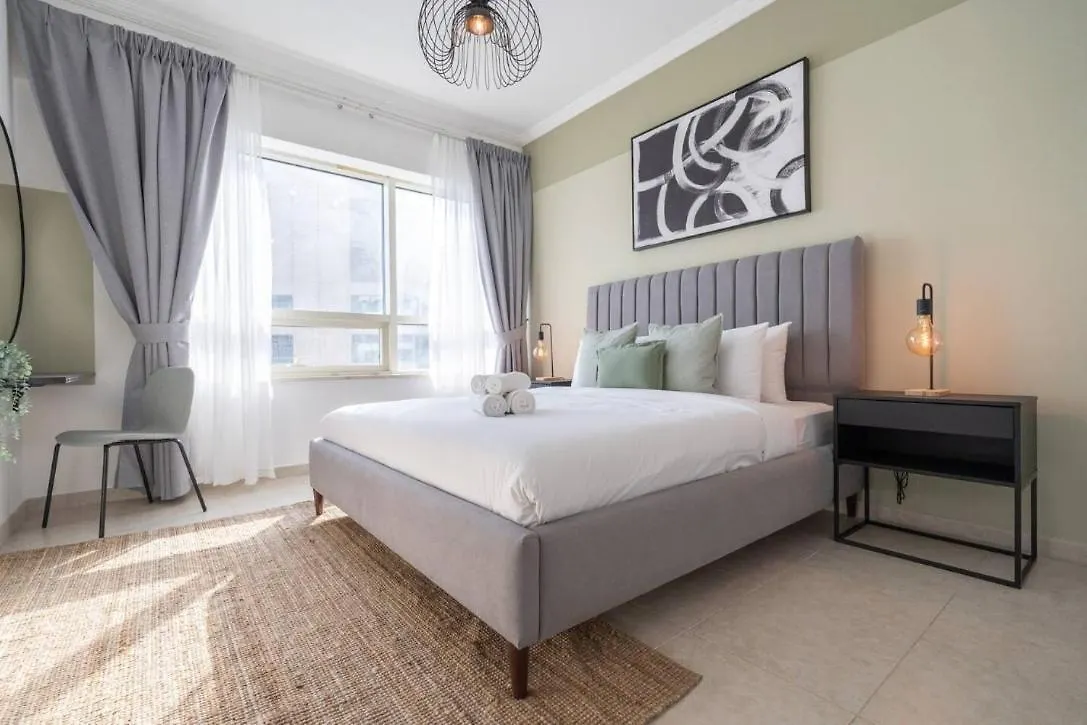 Mesmerizing 2Br Apartment In Dubai Marina - Sleeps 6
