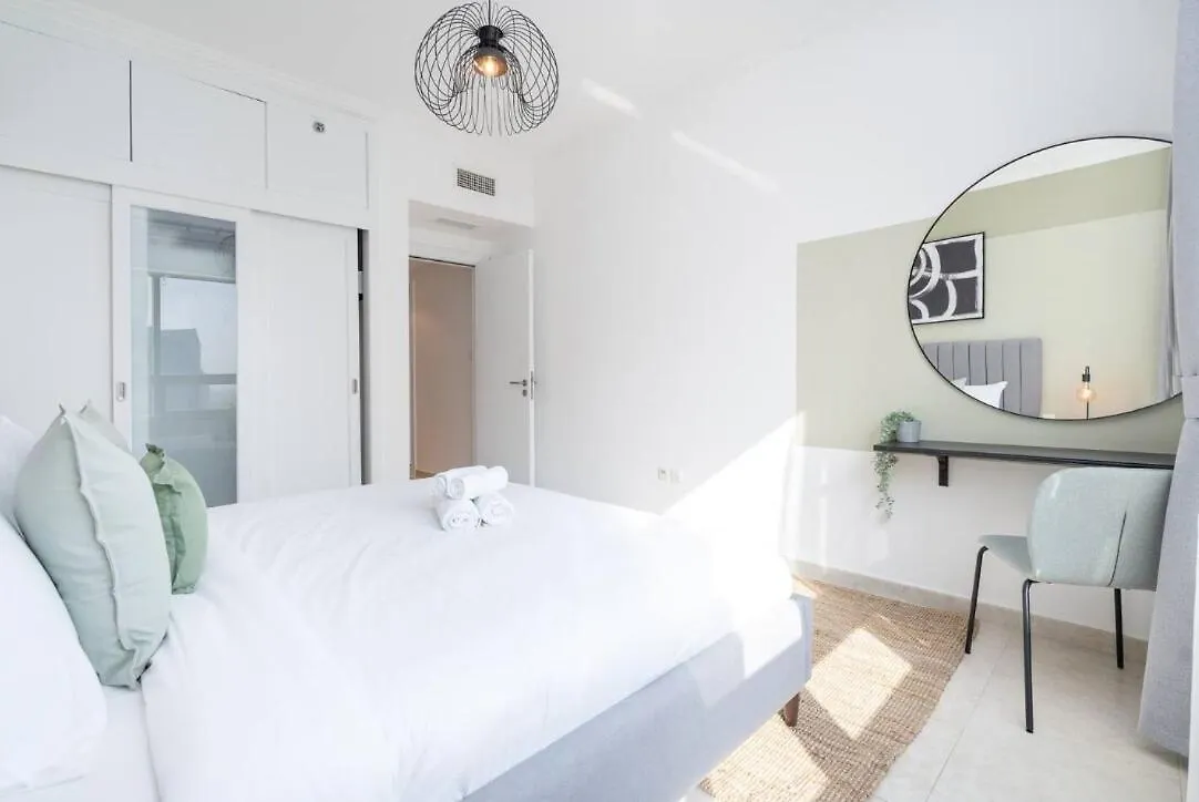 Mesmerizing 2Br Apartment In Dubai Marina - Sleeps 6