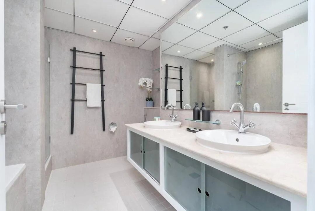 Mesmerizing 2Br Apartment In Dubai Marina - Sleeps 6